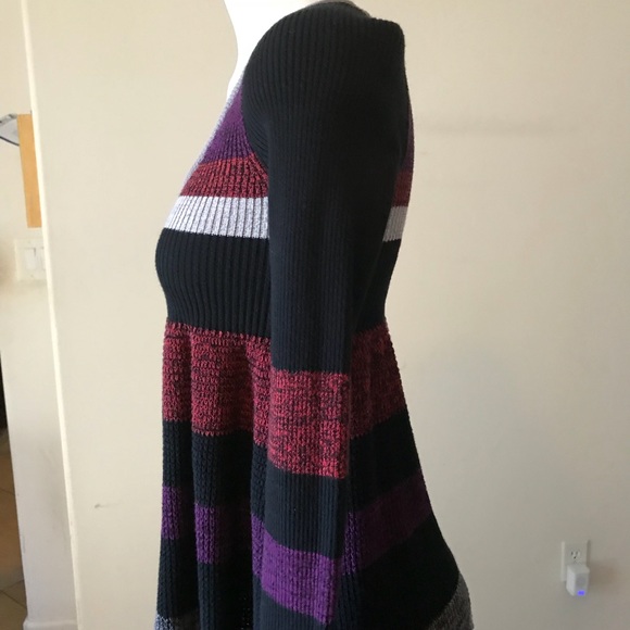 Authentic Free people sweater blouse,in EUC - Picture 2 of 8